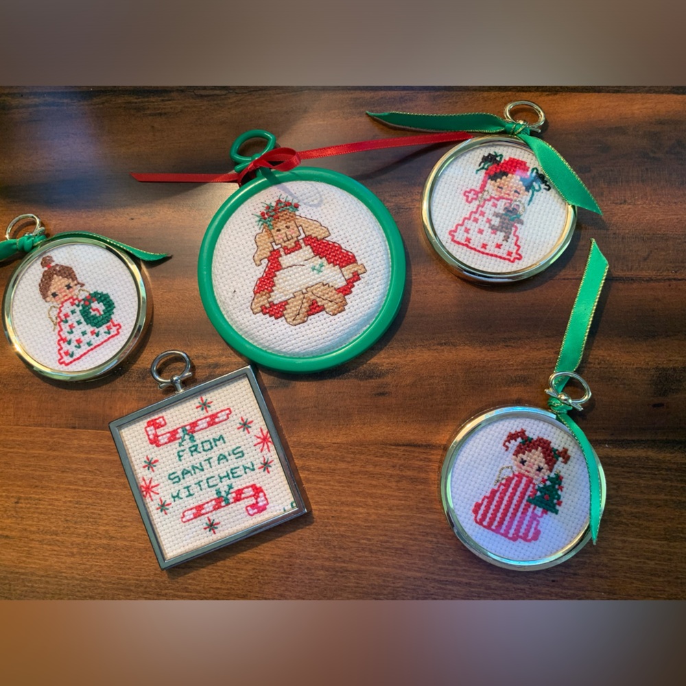 Vintage Cross-Stitch Holiday Ornaments Set